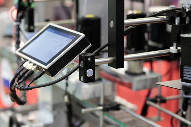 Article: Illustrative Scenario: Faster Prototype Iterations with Modular HMI and Power (iStock preview)