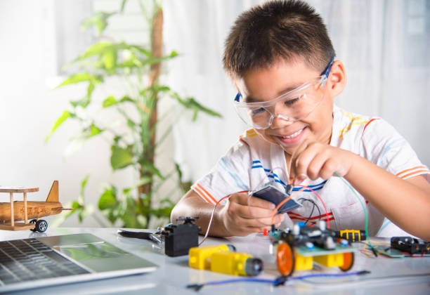 Article: How JIGMOD Helps Arduino Users Prototype Faster on a Modular Platform (iStock preview)